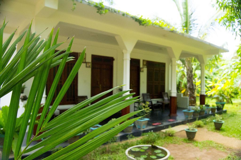Sigiriya Flower Guest Exterior photo